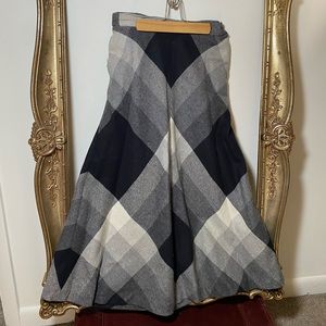 Vintage plaid midi shirt with pockets!